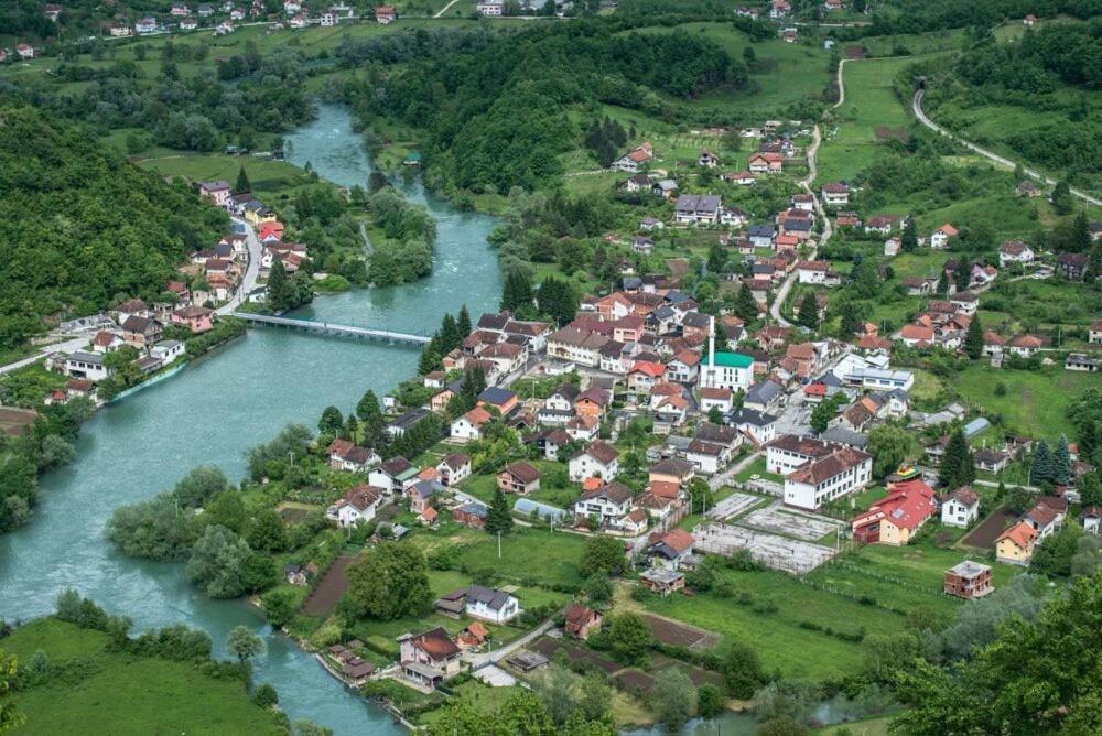 Vacation Home "Cehic" Кулен Вакуф Екстер'єр фото